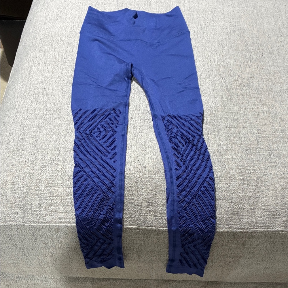 Blue Textured Women's Victoria Sport Leggings
